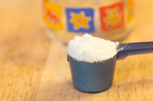 come preparare il latte in polvere per neonati