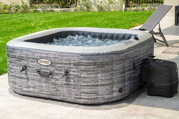 Intex piscina idromassaggio da esterno ad acqua salata